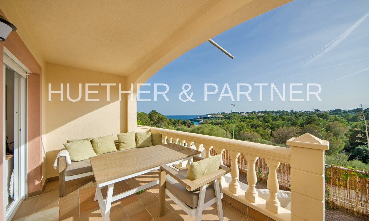 4e003fd6-be9f-418a-87df-823b929eef29