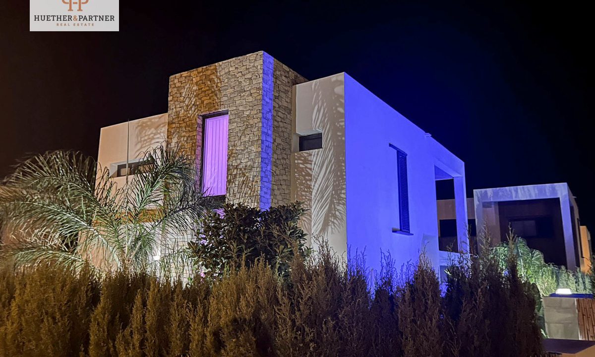 Haus bei Nacht