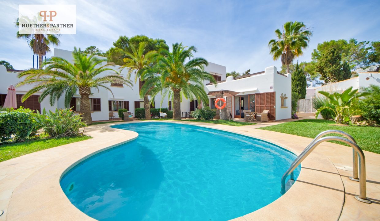 Pool 1