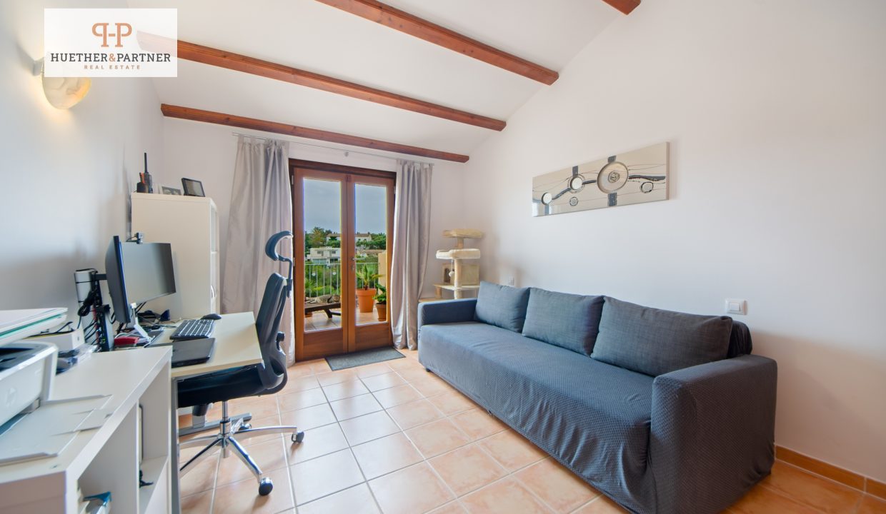 2. Chambres mit Zugang zur Terrasse OG