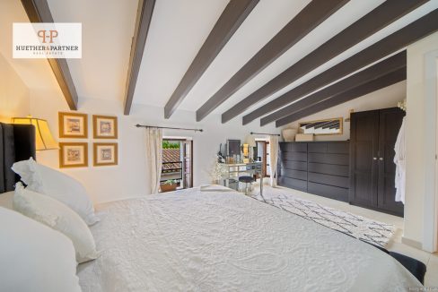 1. OG Chambres