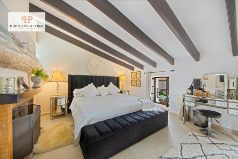 1. OG Chambres