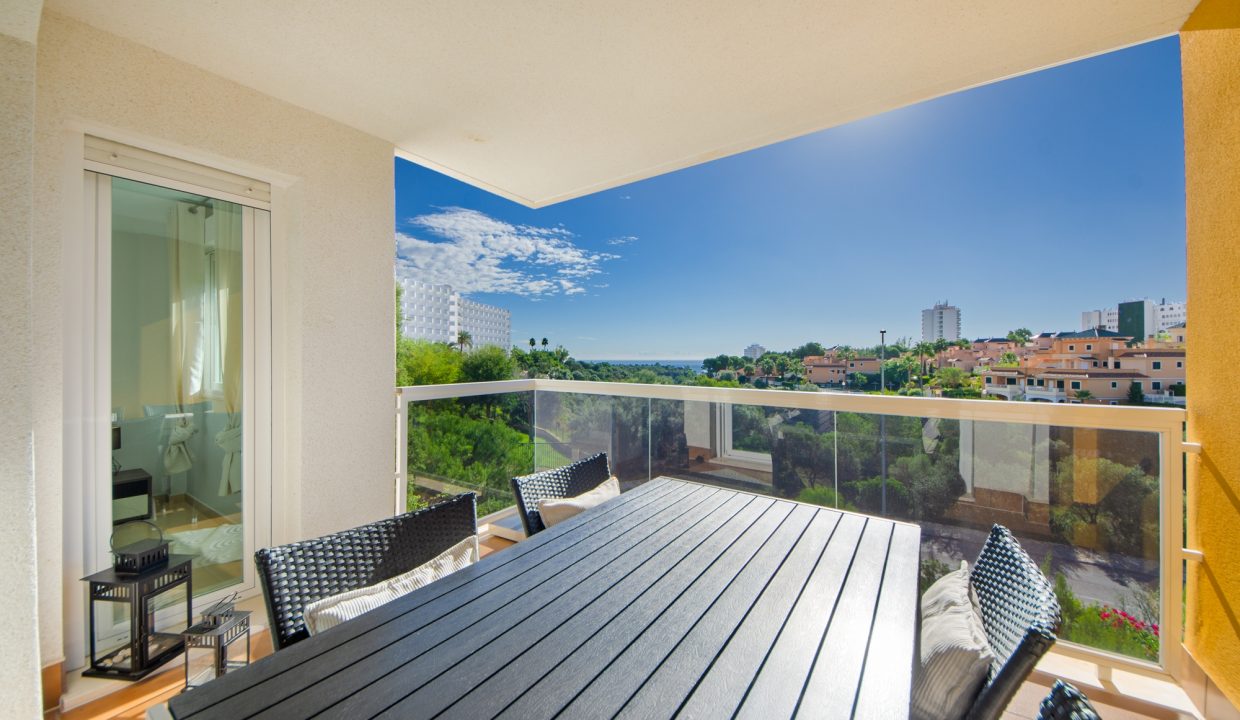 5cae6396-90dd-4c1c-ac50-2d3e1f0c440d