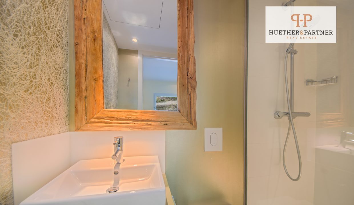 e71203e9-93ad-4959-9733-1f1d0c2057ba