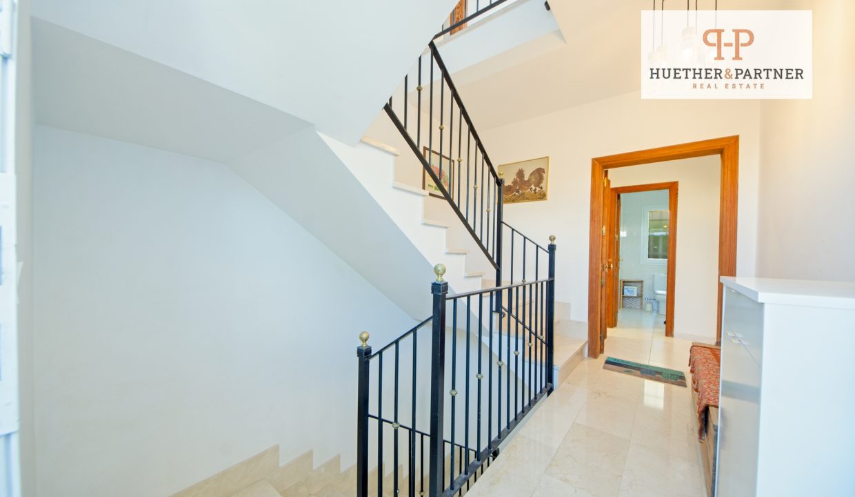 36dfdfb9-49ca-4fff-be66-866c5910aa56