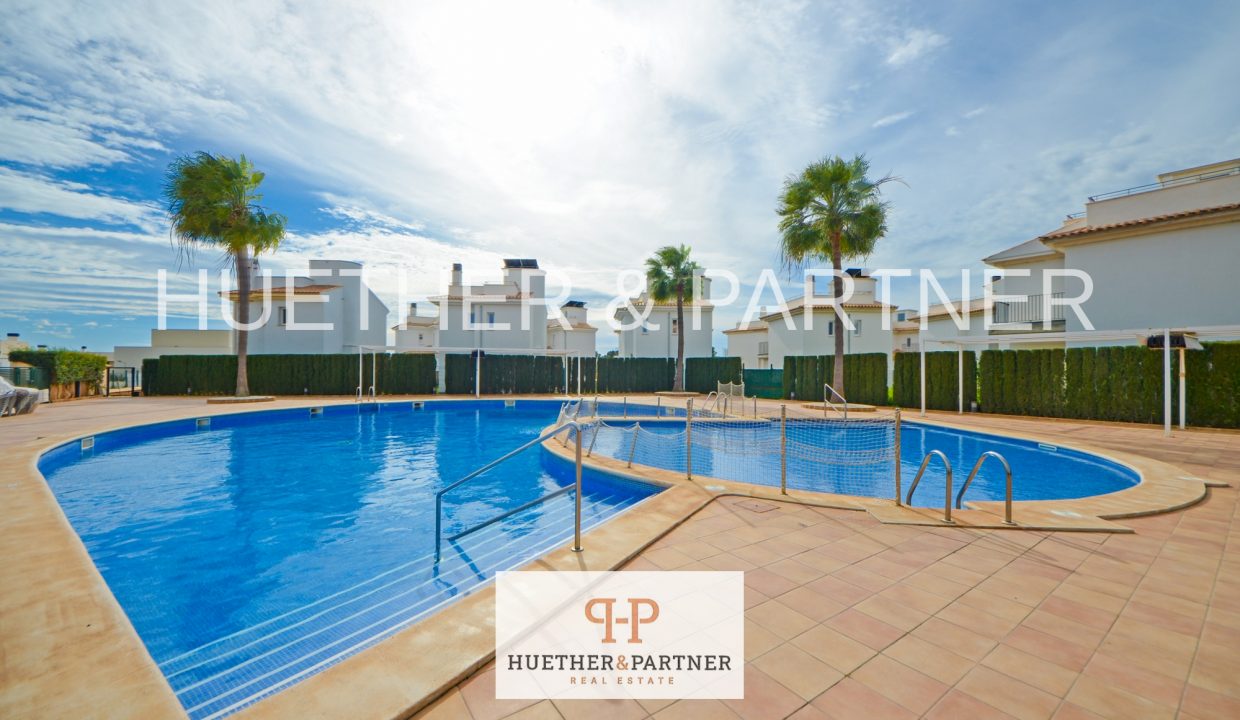 4bf19e43-5fff-4dce-8742-e65c9ba8b894