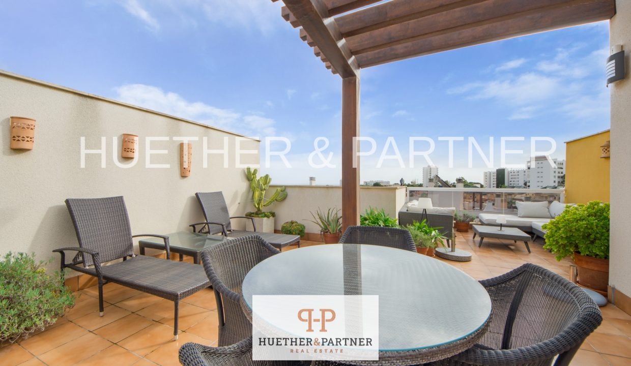 ebc212bf-ff8c-4889-93fd-25fb88c9f84e