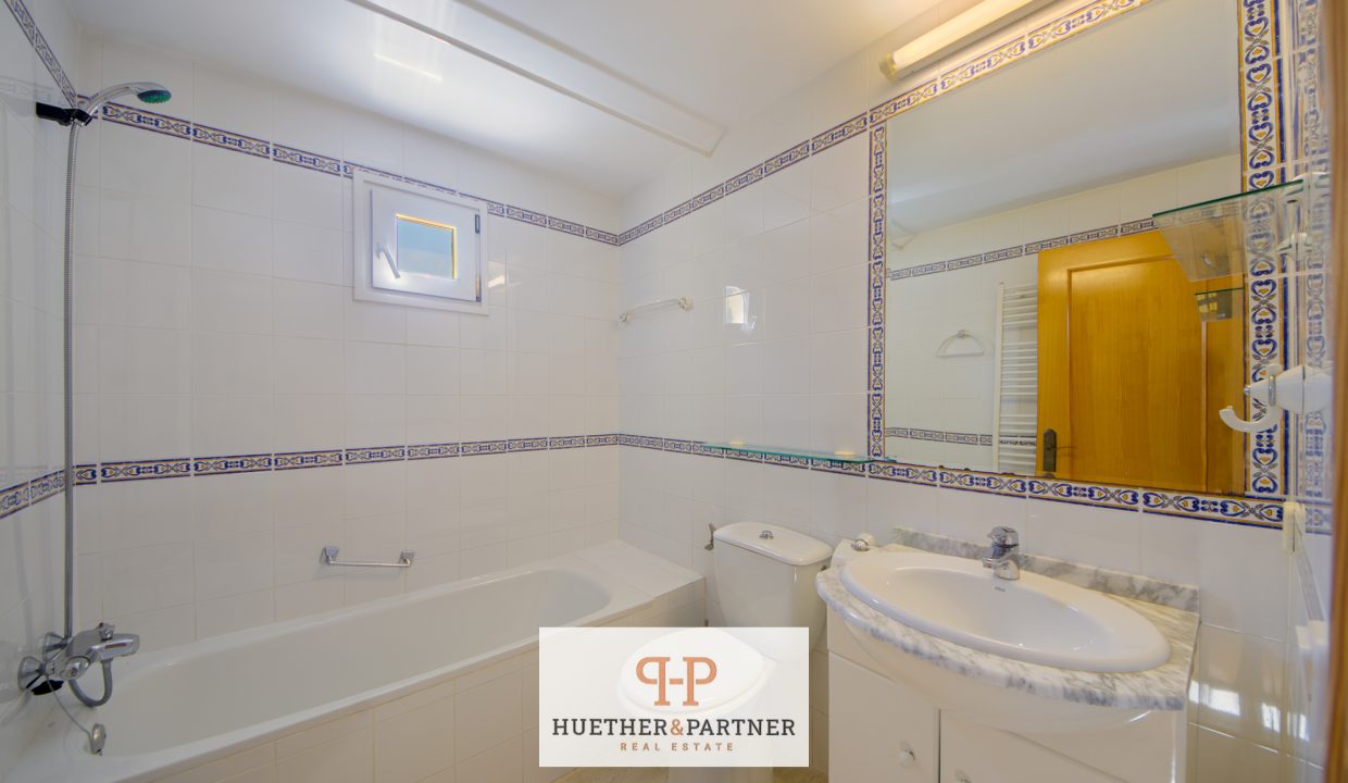 e85fbb02-2513-4cfb-9290-4cdabfab2f2e